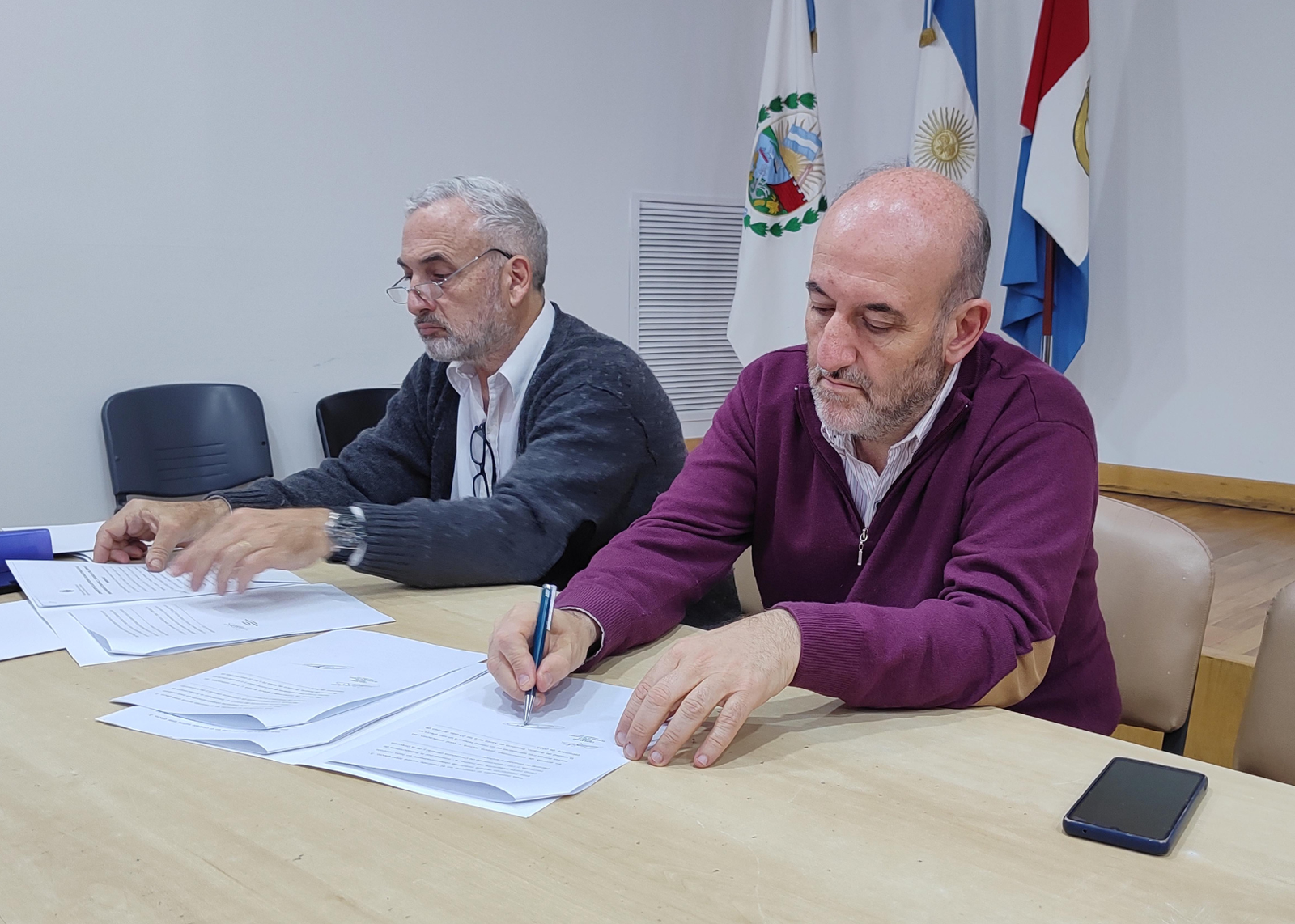 El municipio entregó fondos para financiar proyectos de prevención e investigación de VIH/SIDA, ITS y hepatitis